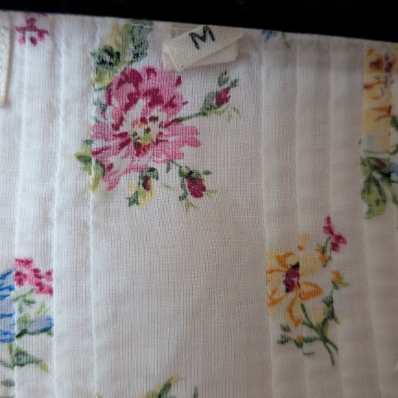 Doen White Floral Top - Picture 6 of 7